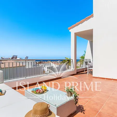 Family In Luxury Complex In La Caleta Mg5 Apartman *