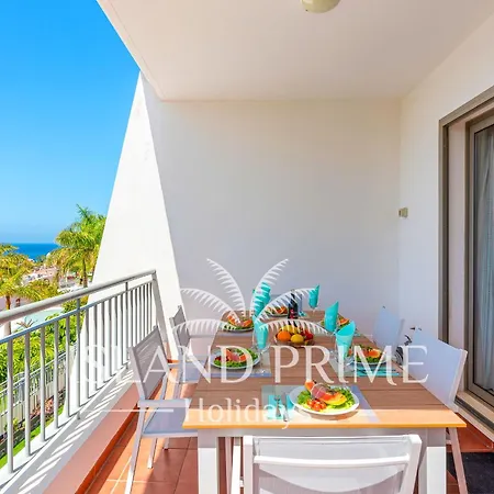 Family In Luxury Complex In La Caleta Mg5 Адехе