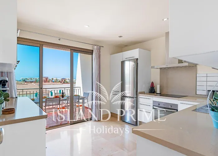 Family In Luxury Complex In La Caleta Mg5 * Costa Adeje (Tenerife)